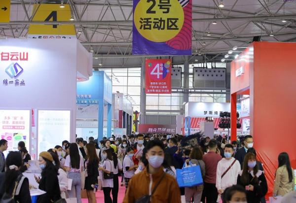 成都美博會展臺精心打造，開啟美業(yè)無限可能