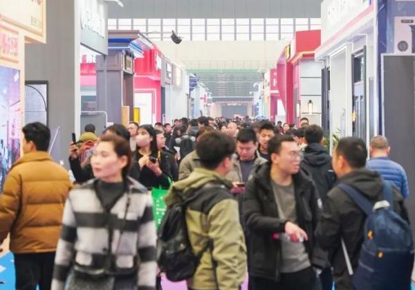 2025年國(guó)內(nèi)會(huì)展行業(yè)展望與分析